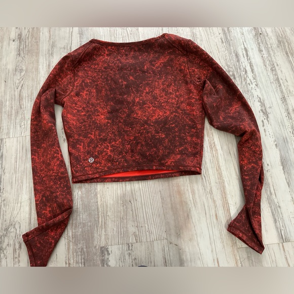 Lululemon Long Sleeve Top - Picture 5 of 9